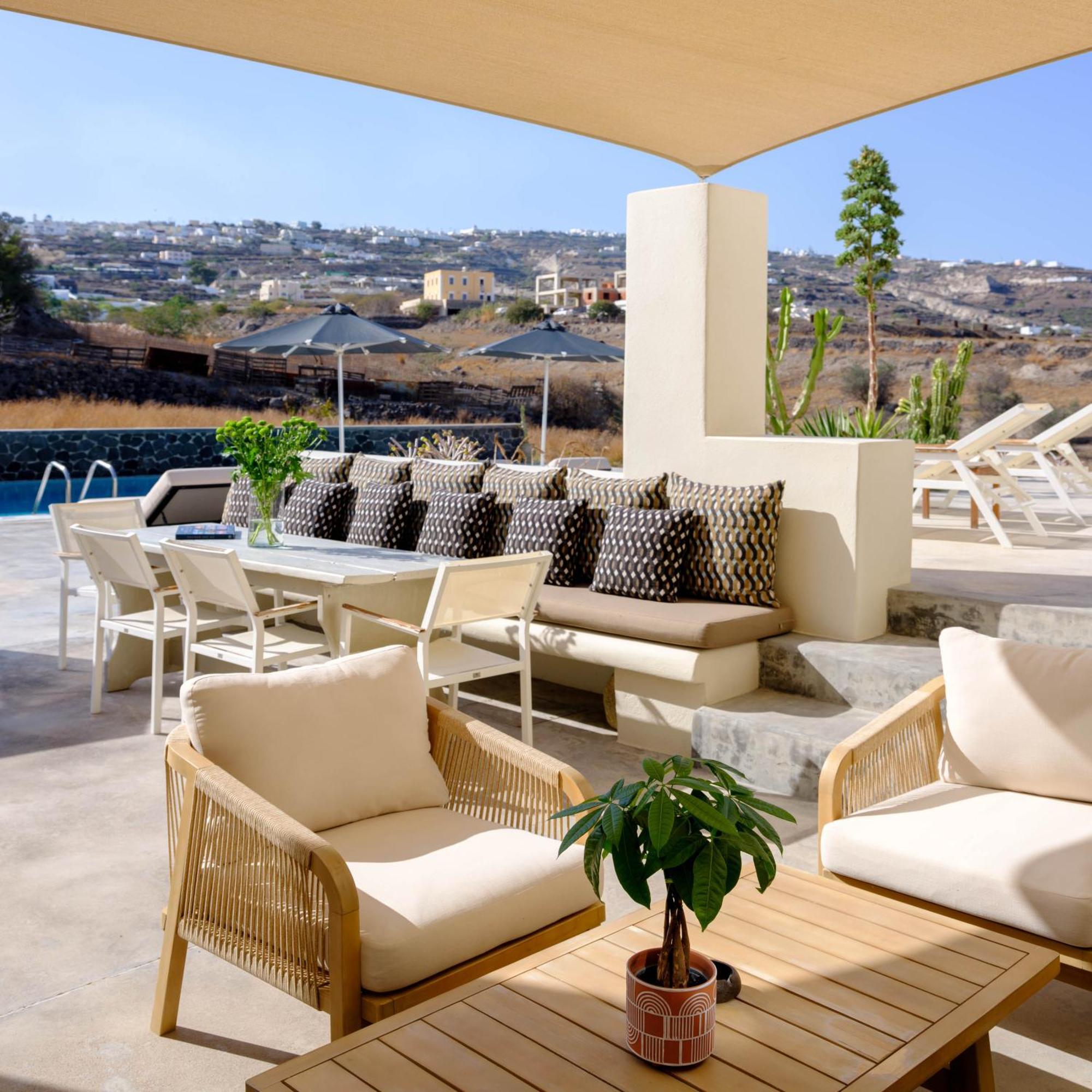 Home Of Lilies Φηρά Εξωτερικό φωτογραφία